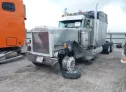 1996 PETERBILT  - Image 2.