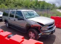 1999 CHEVROLET Suburban 5.7L 8