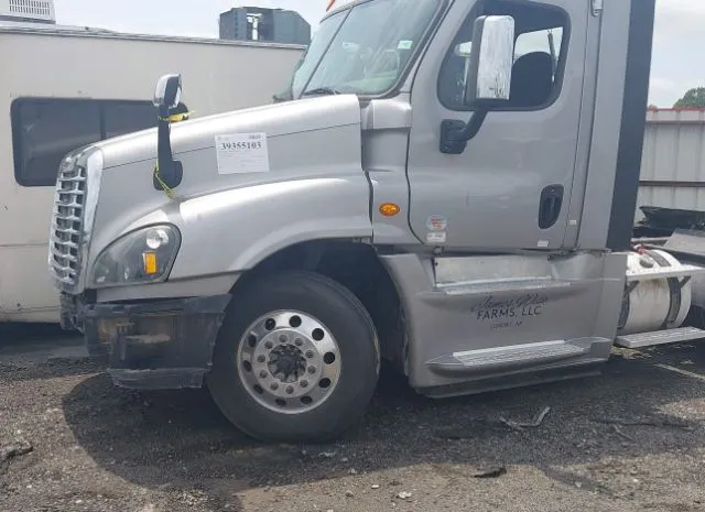 2016 FREIGHTLINER  - Image 1.