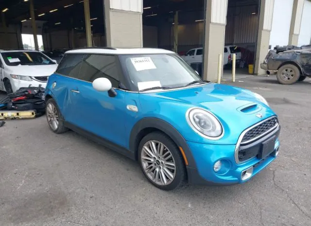 2015 MINI  - Image 1.