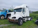 2002 FREIGHTLINER  - Image 2.