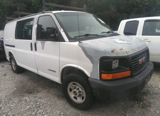 2004 GMC  - Image 1.