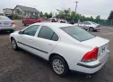 2004 VOLVO  - Image 3.