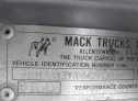 1998 MACK  - Image 9.