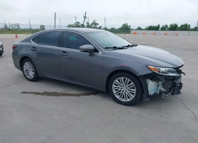 2016 LEXUS  - Image 1.