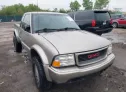 2000 GMC  - Image 1.