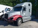 2005 FREIGHTLINER  - Image 2.