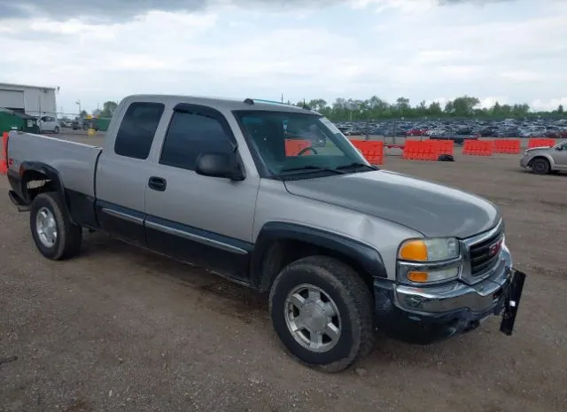 2004 GMC  - Image 1.