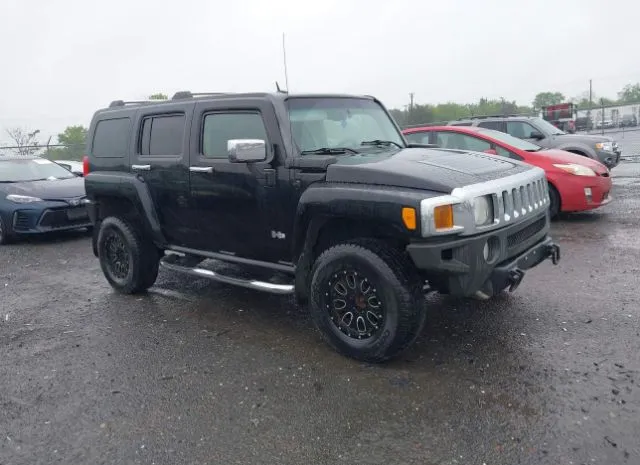 2010 HUMMER  - Image 1.