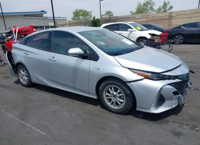 2017 TOYOTA  - Image 1.