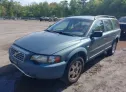 2001 VOLVO  - Image 2.