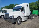 1999 FREIGHTLINER  - Image 2.