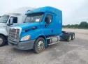 2012 FREIGHTLINER  - Image 2.