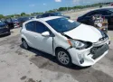 2015 TOYOTA Prius C 1.5L 4