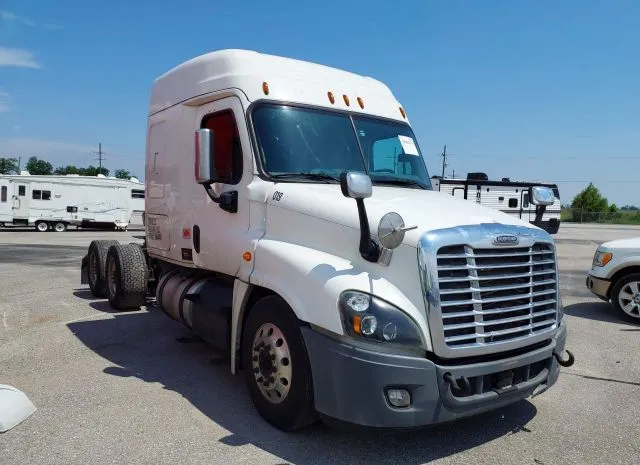 2016 FREIGHTLINER  - Image 1.