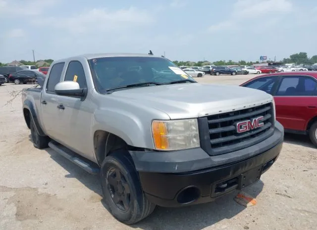 2007 GMC  - Image 1.