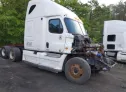 2011 FREIGHTLINER  - Image 1.