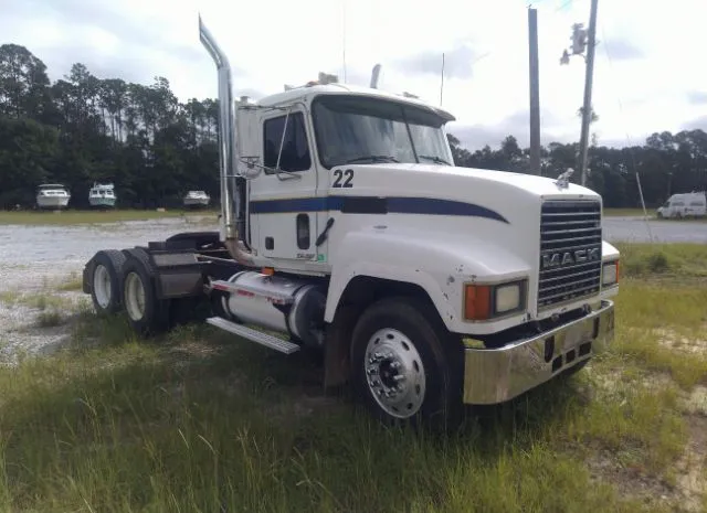 2001 MACK  - Image 1.