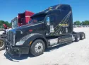 2016 PETERBILT  - Image 2.