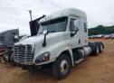 2019 FREIGHTLINER  - Image 2.