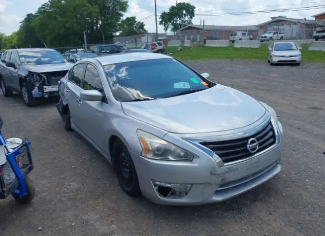 2015 NISSAN  - Image 1.