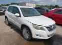 2011 VOLKSWAGEN Tiguan 2.0L 4