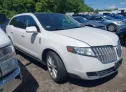 2010 LINCOLN  - Image 1.