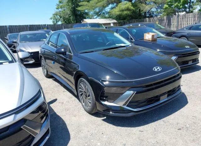 2024 HYUNDAI  - Image 1.