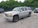 2005 GMC  - Image 2.