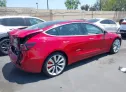 2019 TESLA  - Image 4.