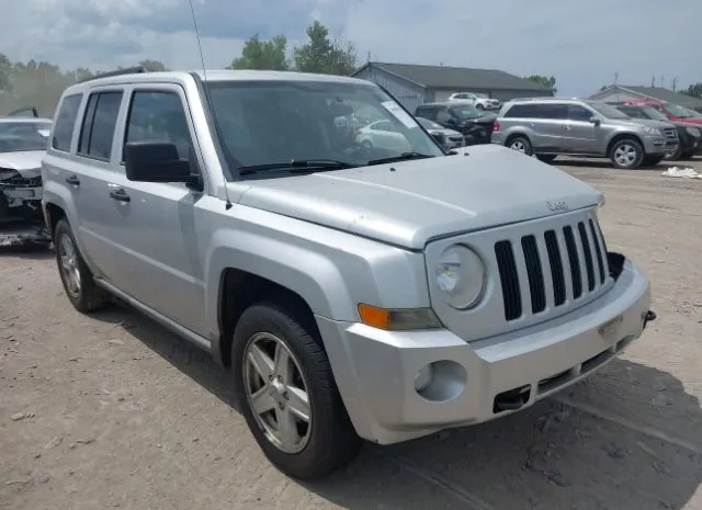 2010 JEEP  - Image 1.