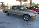 2001 CHEVROLET S-10 Pickup 2.2L 4