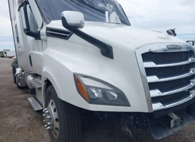 2021 FREIGHTLINER  - Image 1.