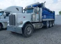 2018 PETERBILT  - Image 2.