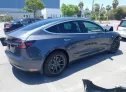 2019 TESLA  - Image 4.