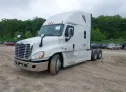 2015 FREIGHTLINER  - Image 2.