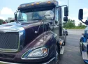 2005 FREIGHTLINER  - Image 2.