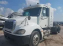 2006 FREIGHTLINER  - Image 2.