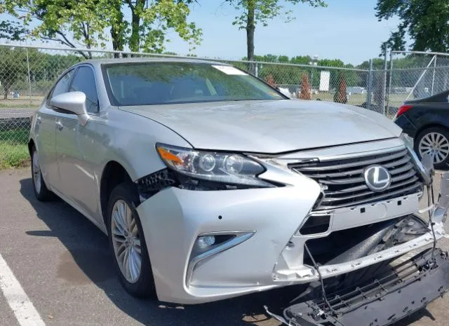 2016 LEXUS  - Image 1.