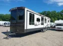 2015 HEARTLAND RV  - Image 2.