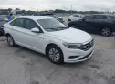 2019 VOLKSWAGEN  - Image 1.