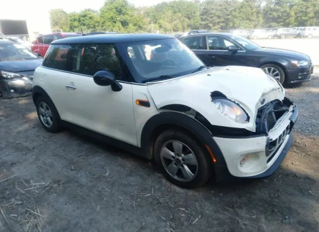 2015 MINI  - Image 1.