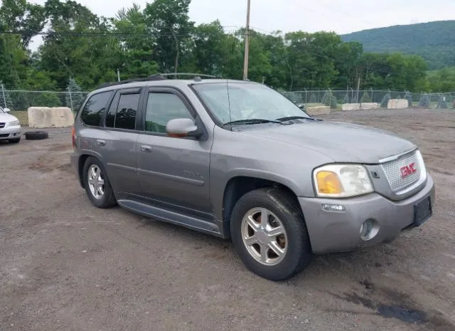 2005 GMC  - Image 1.