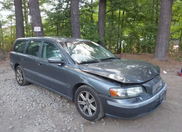 2004 VOLVO  - Image 1.