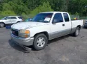 2000 GMC  - Image 2.