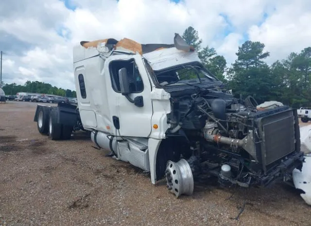 2018 FREIGHTLINER  - Image 1.