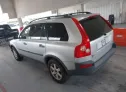 2004 VOLVO  - Image 3.