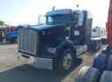 2011 KENWORTH  - Image 2.