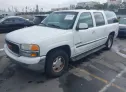 2000 GMC  - Image 2.