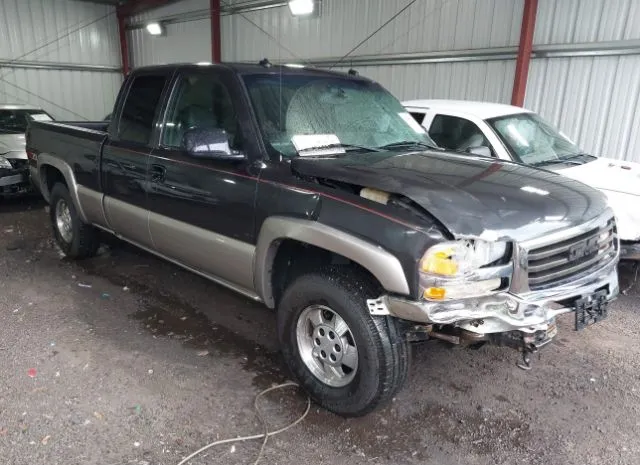 2003 GMC  - Image 1.